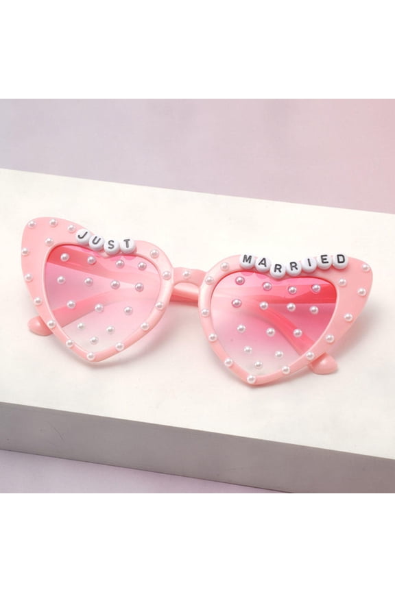 Just Married Heart Sunglasses with Pearls Bride to Be Wedding Party Bachelorette Party Decorations Bridal Shower Gift Eyewear