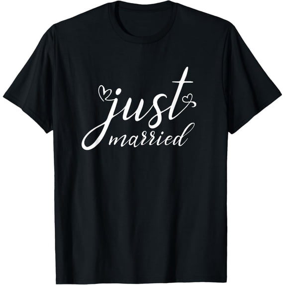 Just Married Wedding Gift Couples Beach Vacation Honeymoon T-Shirt