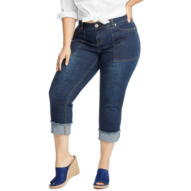 Just My Size Women's Plus Size Frayed Cuff Capri Jeans