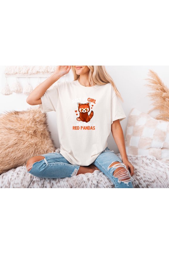 Just a Girl Who Loves Red Pandas Cute Animal Fan Unisex T-Shirt