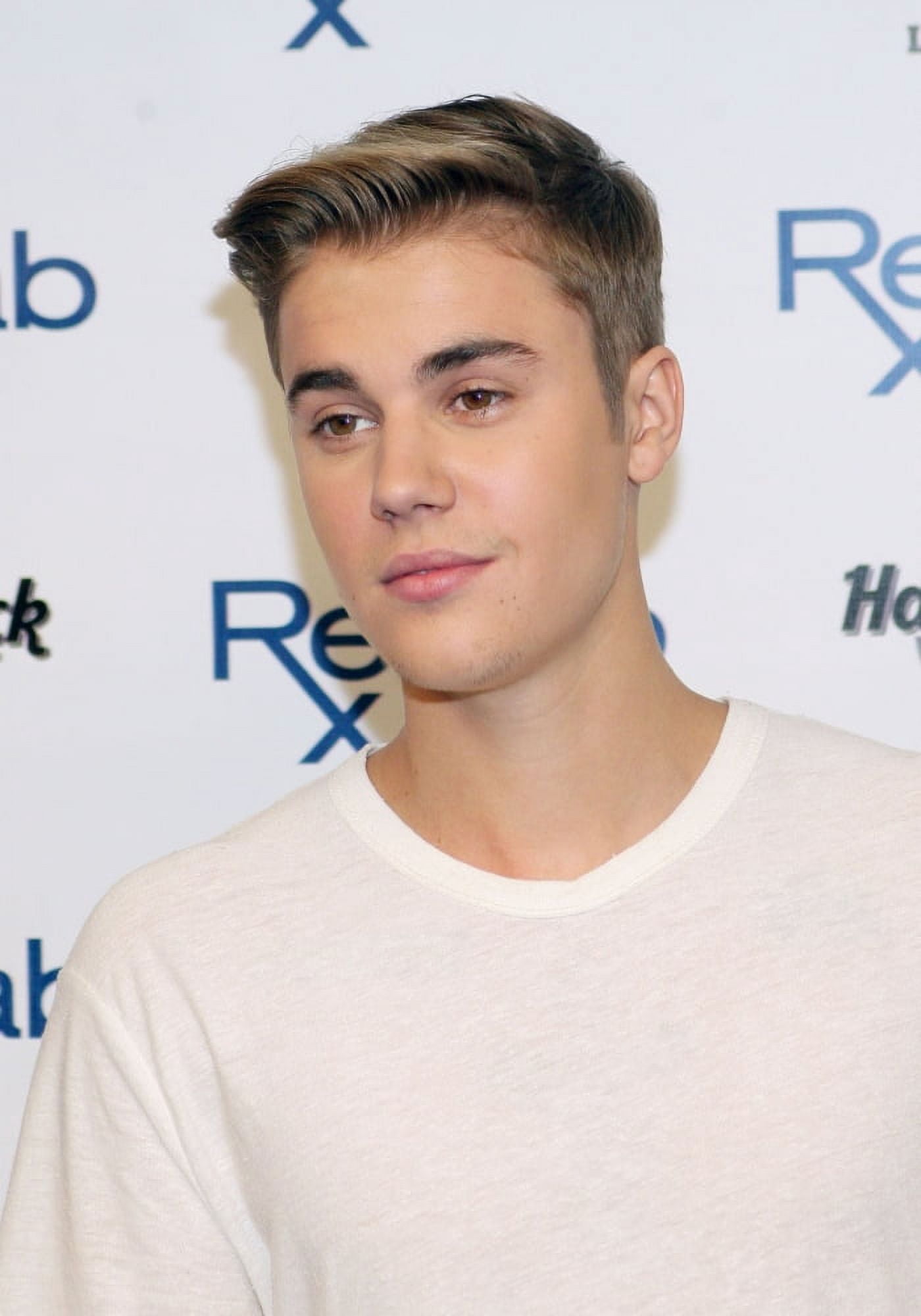 Justin Bieber At Arrivals For Justin Bieber And Dj Ace At Rehab Canvas Art - (16 x 20)