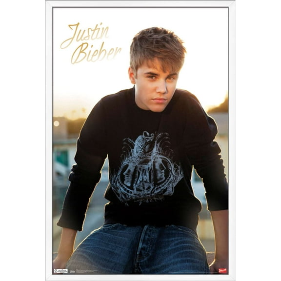 Justin Bieber - Twilight Wall Poster, 22.375" x 34", Framed