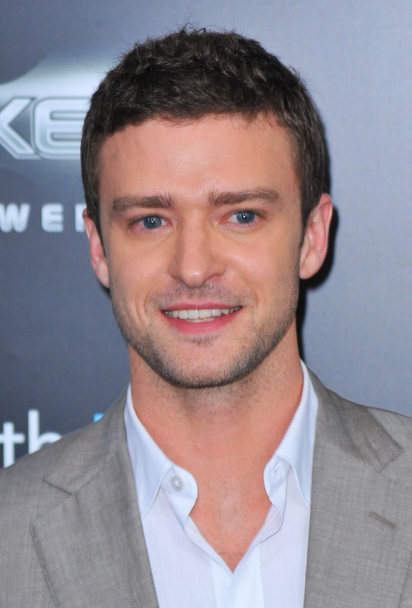 Justin Timberlake At Arrivals For Friends With Benefits Premiere Canvas Art -  (16 x 20)