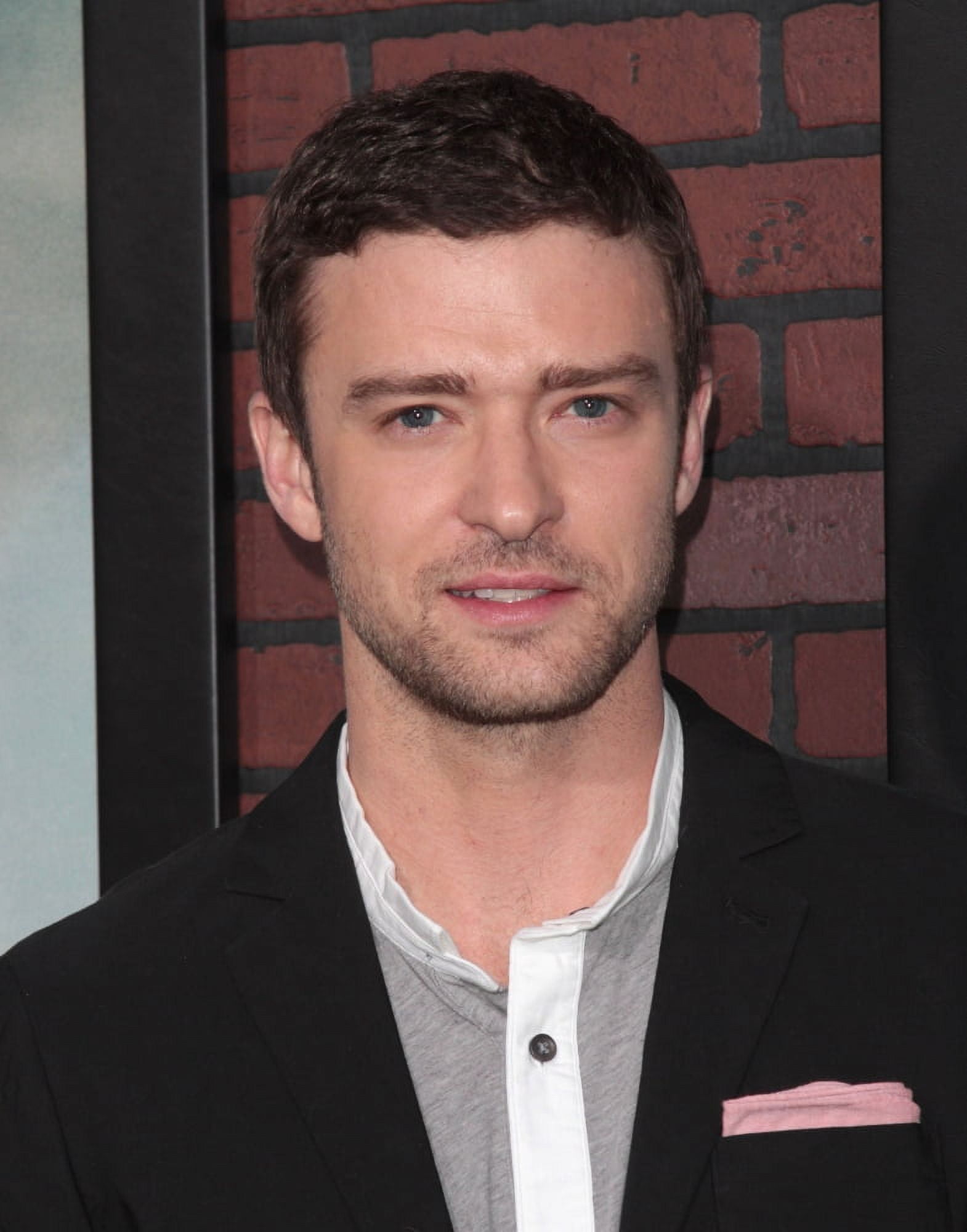 Justin Timberlake At Arrivals For Trouble With The Curve Premiere Canvas Art -  (16 x 20)