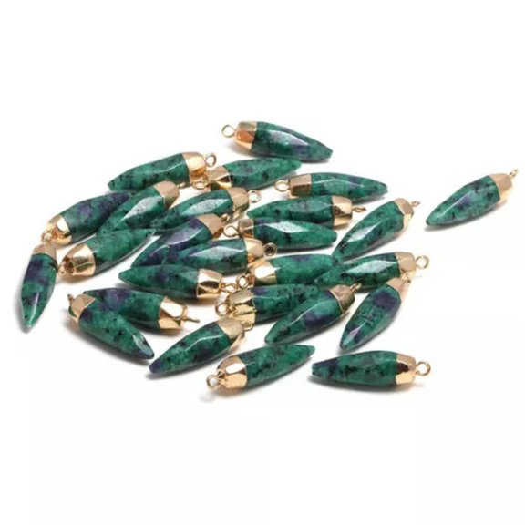 K-KED 10pcs 13x26mm Natural Stone Bullet Shape Section Pendants Stone Delicate Jewelry Making-Red and green stone