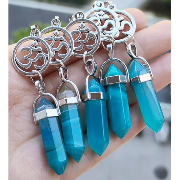 K-KED 10pcs Cyan Agate Gems Yoga Aum&Om Pendants Chakra Reiki Healing Amulet