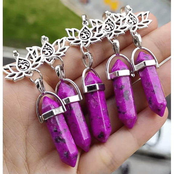 K-KED 10pcs Sugilte Gems Yoga Lotus OM Pendants Chakra Reiki Healing Amulet