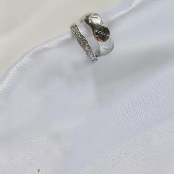 K-KED 1PC Irregular Ear cuff Fashion Cartilage Clip on Non-Piercing Lady Delicate Jewelry Gift-silvery