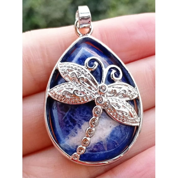 K-KED 5pcs Sodalite Gems Stone Dragonfly Pendants Energy Chakra Amulet Wholesale