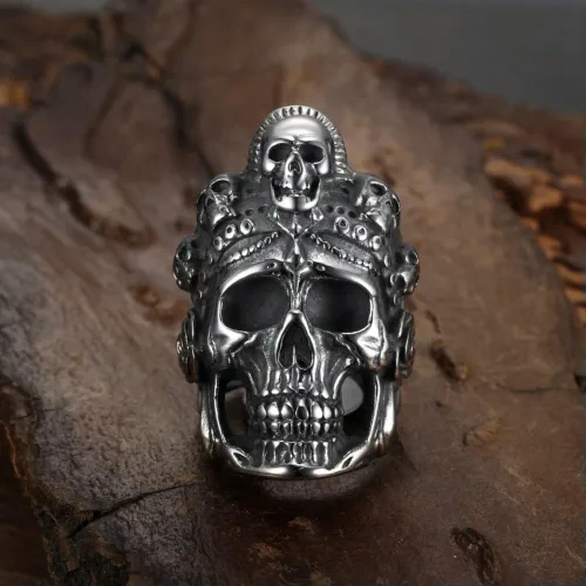 Stainless Steel Skull Ring – Biker Punk Style – Sizes 7-12 – Men’s Fashion Jewelry