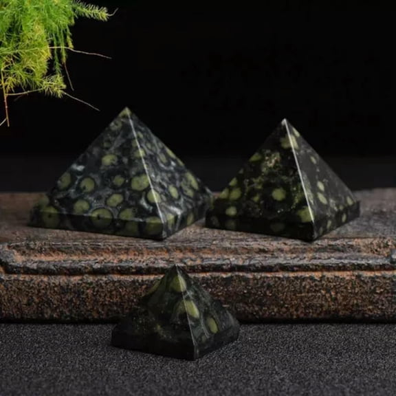 K-KED Natural Healing Quartz Crystal Point Tower Chakra Rock Gems Pyramid Reiki Decor-Malachite Peacock Eye Stone