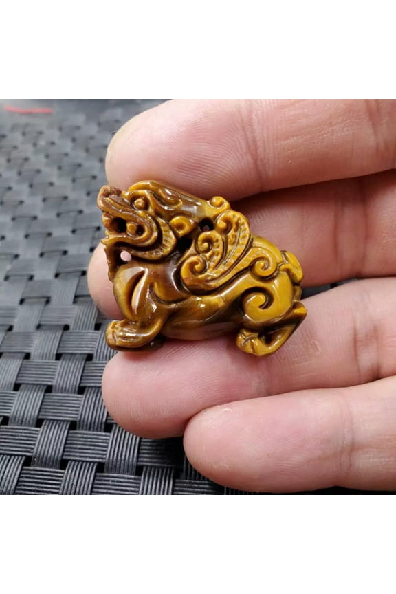 Natural Tiger's Eye Stone Pixiu Quartz Carved Energy Crystal Brave Troop Amulet-default