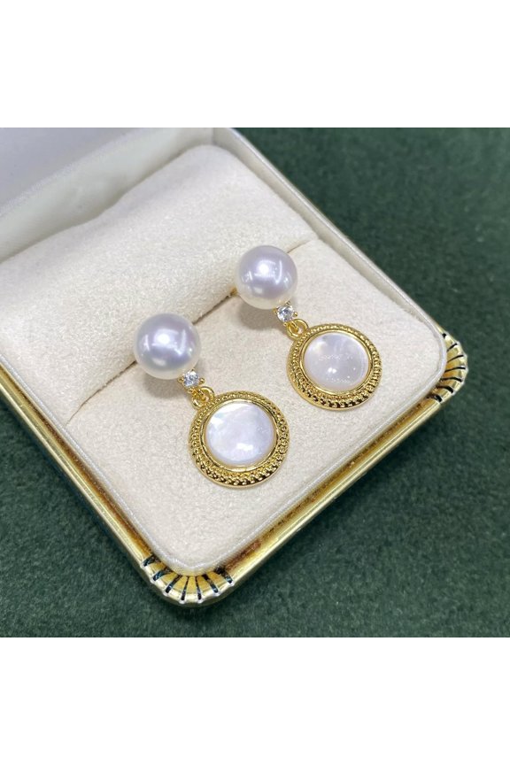 Natural White 7-8mm Freshwater Pearl Carve Shell Earrings