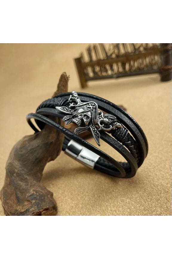 Personalized Vintage Stainless Steel Skull Pirate Hand Woven Leather Bracelets