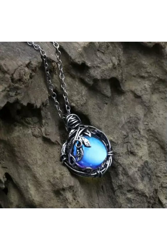 Vintage Blue Gem Pendant Leaf Wrap Necklace Retro Alloy Delicate Jewelry Gift Men Women