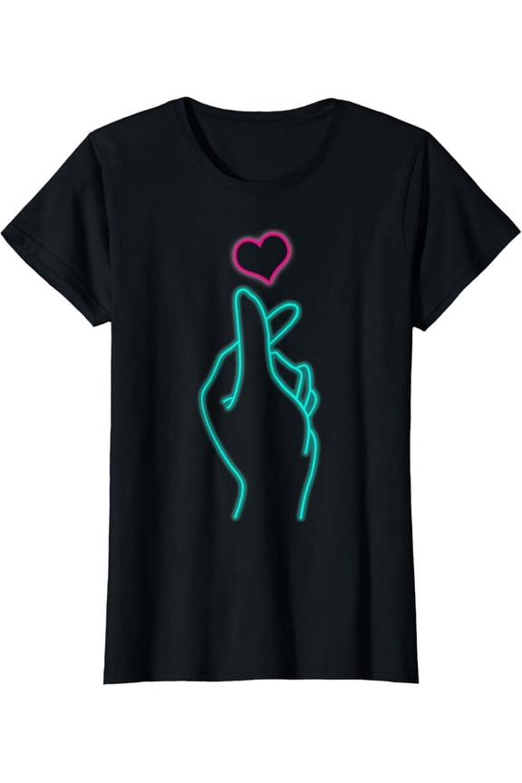 K-Pop Heart Hand Symbol K-Drama Gift T-Shirt
