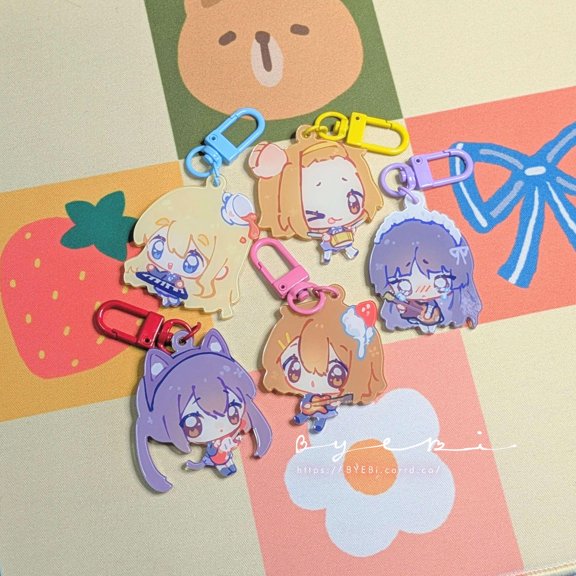 K-on Yui Azusa Mugi Ritsu Mio acrylic charms keychain 1 pack, random 1 pack