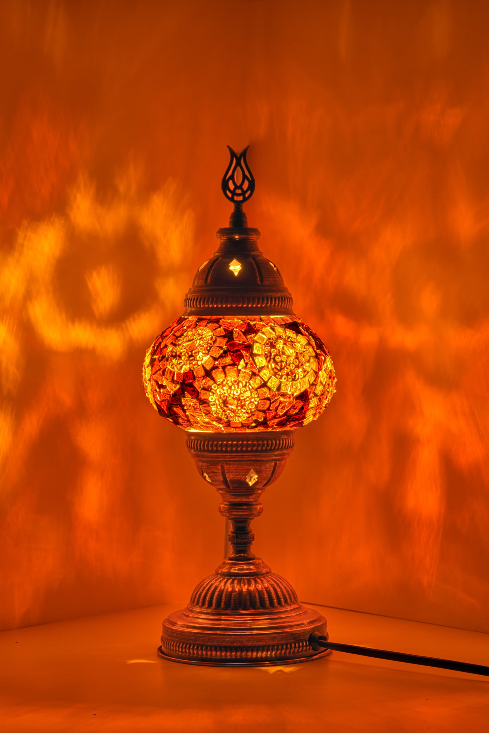 KAFTHAN Standard Handmade Turkish Mosaic Lamp , Brown Separated Circles