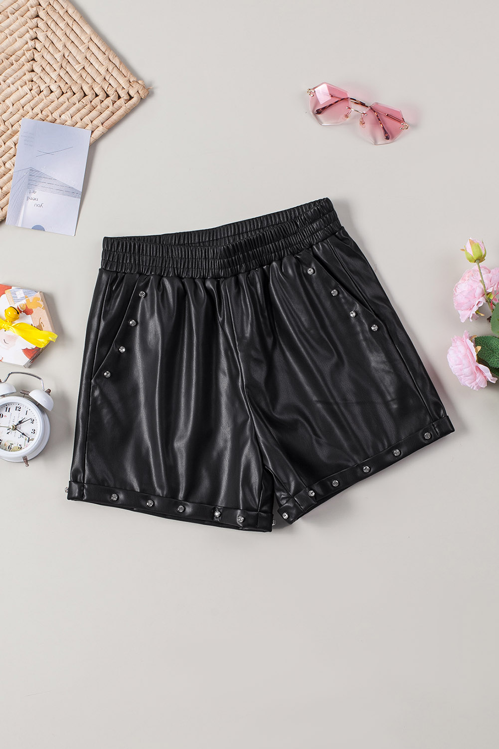 KAIYYY Women's Beaded Faux Leather High Waist Shorts (US 4-6)S ...
