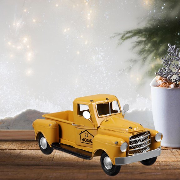 KAKOWELY Farmhouse Metal Truck Figurine in Orange, Rustic Vintage Decor, 8.3x3.9x3.5 inches, 1 Set