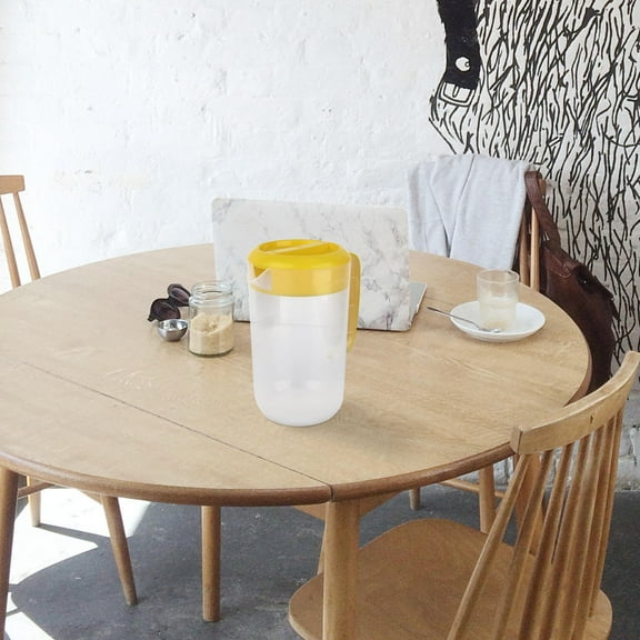 KALLORY Plastic Water Pitcher with Lid, Easy to Clean Water Jug for Household and Daily Use, 1 Piece