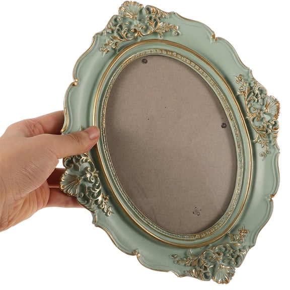 KALLORY Vintage Ornate Oval Resin Photo Frame Rustic Retro Style for Wall and Tabletop Display, European Home Decor for Weddings and Special Events