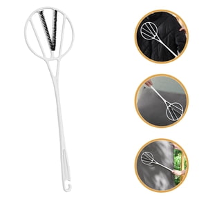 KALLORY Home Cleaning Quilt Beater with Long Handle and Wide Face for Efficient Dust and Dirt Removal