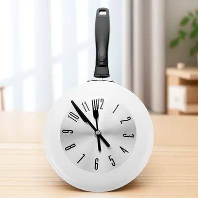 KALLORY Retro Round Wall Clock White Silent Non-Ticking Battery Operated Home Office Decor