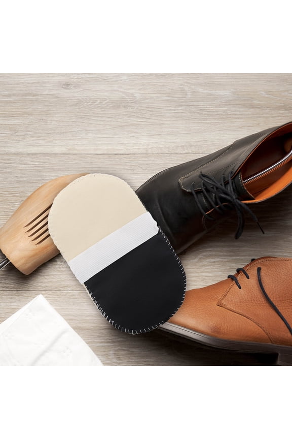 Soft Black Shoe Polish Glove for Efficient Cleaning and Shine Restoration of Boots
