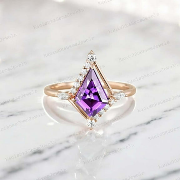 KANISHKAGEMS&JEWELS 9x7MM / 1.5Ct Kite Cut Amethyst Bridal Wedding Ring CZ Diamond Alternative Fine Women Jewelry Rose Gold Plated Prong Set Ring