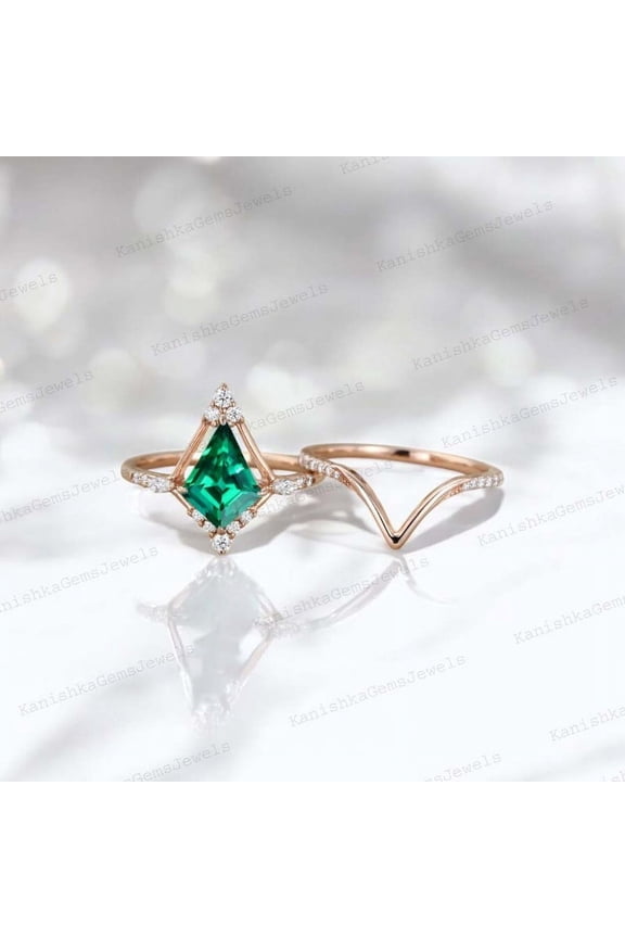 KANISHKAGEMS&JEWELS 9x7MM / 2MM Kite Cut Emerald Bridal Wedding Ring Set CZ Diamond Curved Proposal Band Alternative Fine Women Jewelry May Birthstone Gift For Her