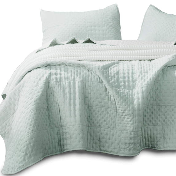 KASENTEX Coverlet 3-pc Mini Quilt Set - All-Season Lightweight Ultra Soft Bedding Stonewashed Blanket - Heat-pressed 2-Tone REVERSIBLE Color, KING + 2 King Shams, Milky Green/Sheer Pink