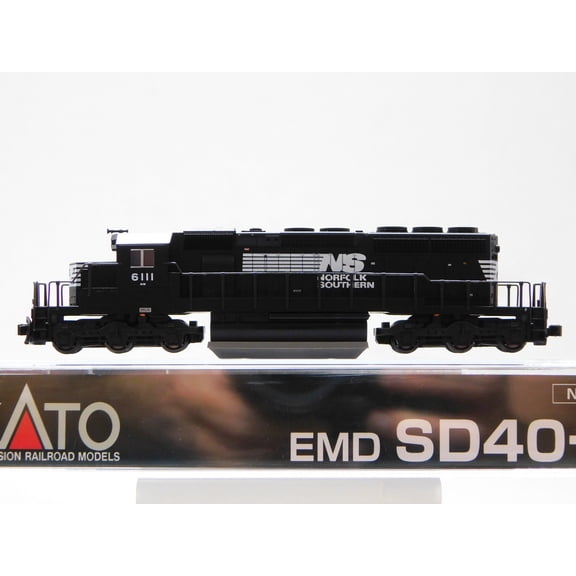 KATO N SCALE NORFOLK SOUTHERN SD40-2 #6111 DIESEL ENGINE DC 176-4826
