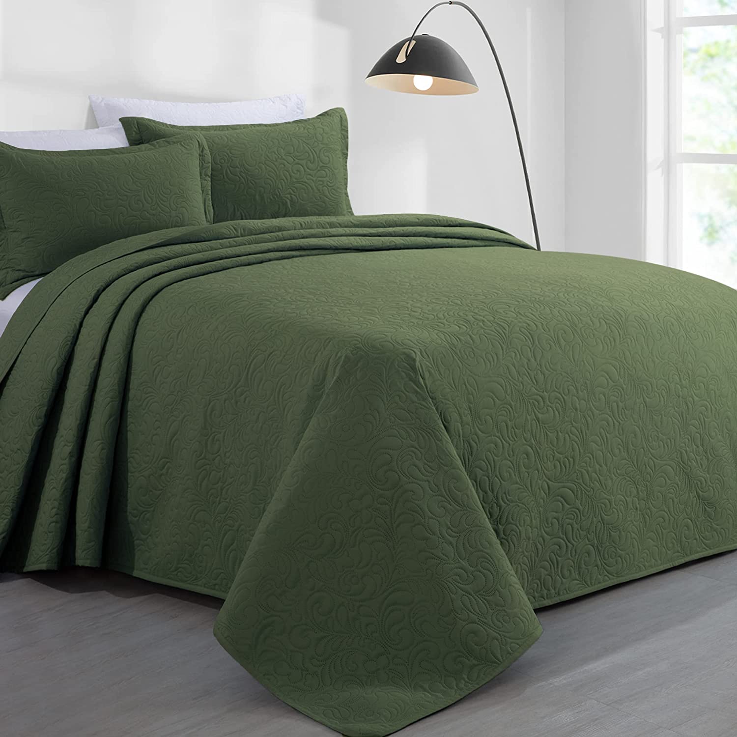 KEERDAO Alaska King 132x 120 Bedspread Coverlet Set, 3 Piece