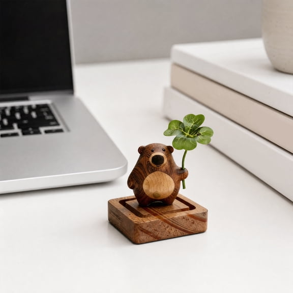 KGJQ Wood Bear Essential Oil Diffuser, Four-Leaf Clover Bear Aromatherapy Diffuser, Portable Cute Wooden Bear Statue for Home Office Car Air Freshener Gift