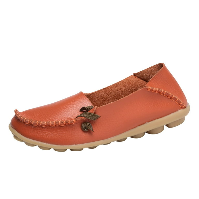 Wide toe store box moccasins