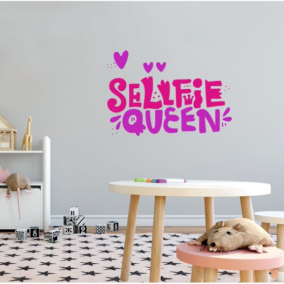 KIDS ROOM - Funky Lettering Art Selfie Queen Inspirational Quote Decoration Hearts Girly Design Removable Vinyl Home Kids Girls Bedroom Wall Decal Sticker 10" x 7"