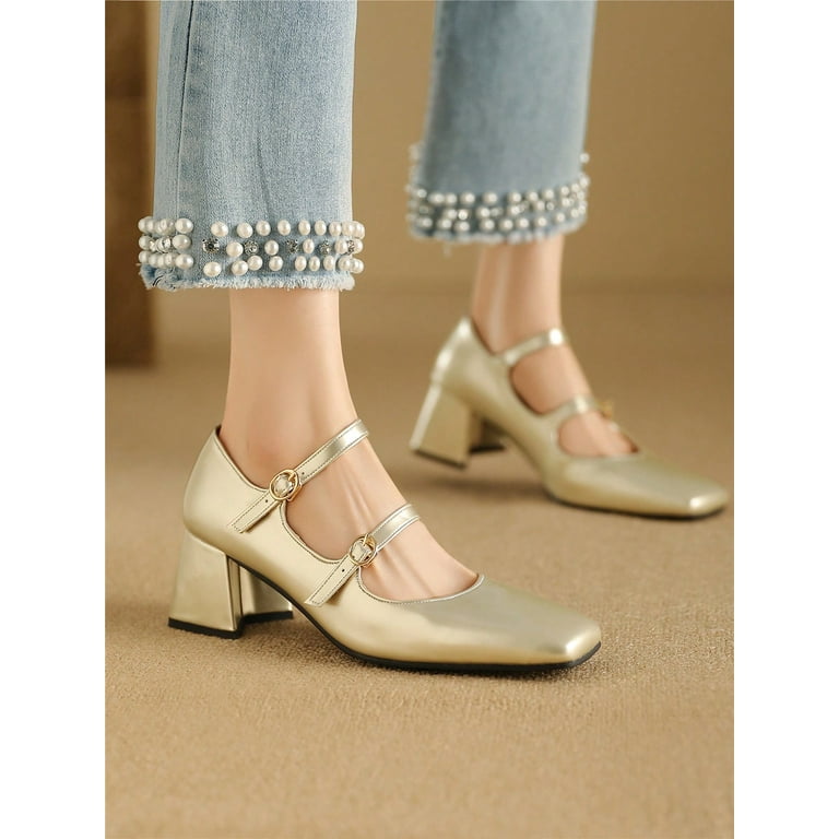 Vintage style pumps 2025