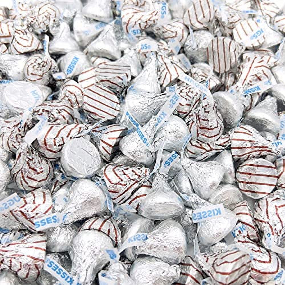 KISSES HUGS Milk Milk White Creme Candy 2 Pounds Bag (3 Count