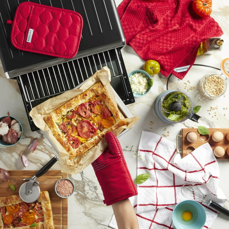 KitchenAid Onion Quilt Kitchen Towel Oven Mitt Potholder 4 Pack Set Passion Red 16 x26