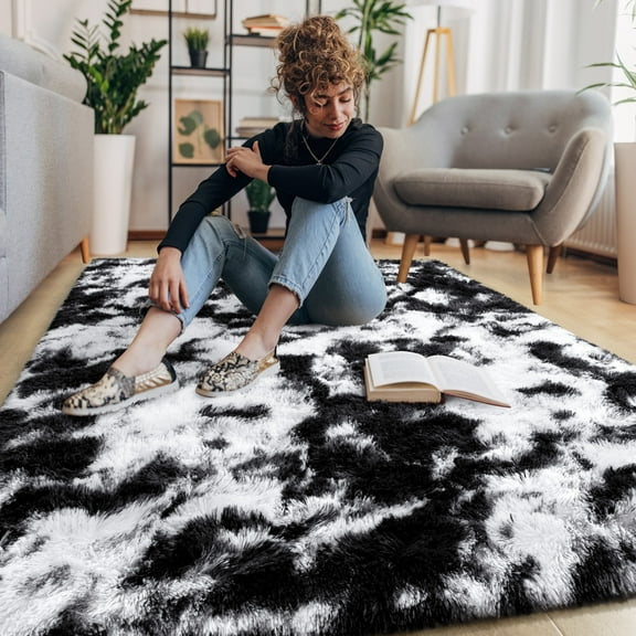 KIXINWA Area Rug for Bedroom Living Room, Machine Washable 4x6 Fluffy Shag Rug, Soft Plush Non Slip Carpet for Indoor Floor Bedside Nursery Kids Room, Home Decor Aesthetic, Tie-Dyed Black and White