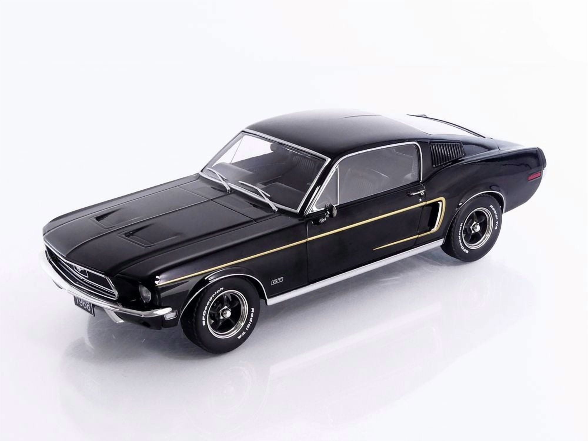 Coche miniatura Ford Mustang 1/18 KK Scale GT Fastback rojo 1968 1:18 - Coches-miniaturas.es