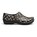 KLOGS Footwear Women's Mission Closed-Back Clog