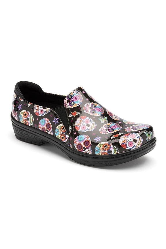 Footwear Women's Moxy Closed-Back Clog