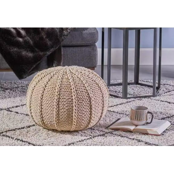 KNITED POUF