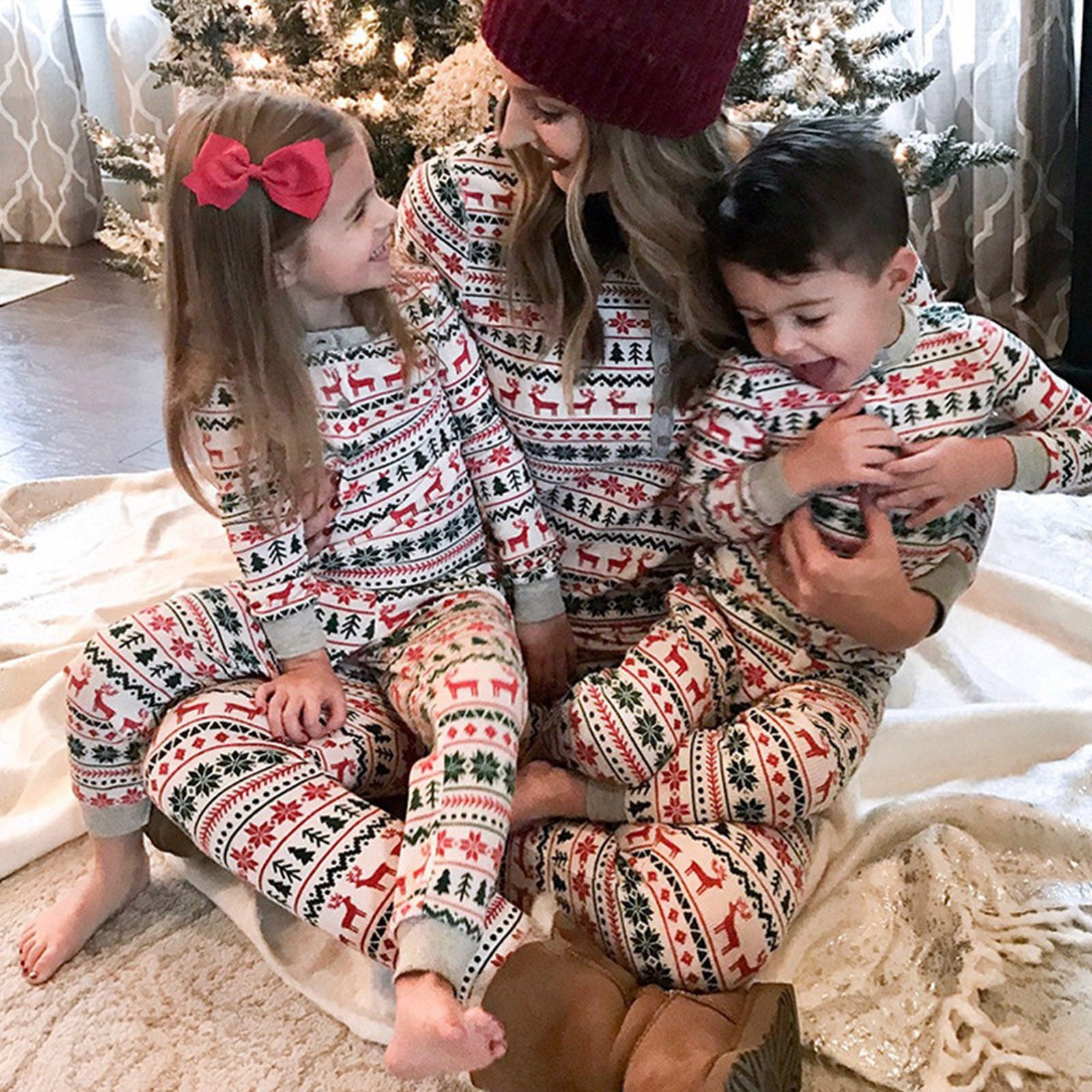KOERIM Family Matching Christmas Pajamas Sets Xmas Tree Santa Print Outfits  Round Neck Long Sleeve Dad Sleepwear 2 Piece (Men's S-3XL)