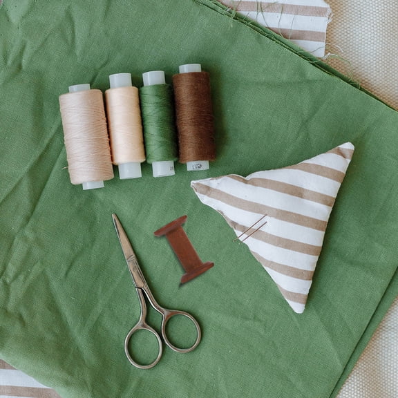 KONTONTY 6pcs Embroidery Sewing Spools Yarn Winding Knitting Thread Spools Home Weaving Bobbins Convenient Yarn Holder Dispenser