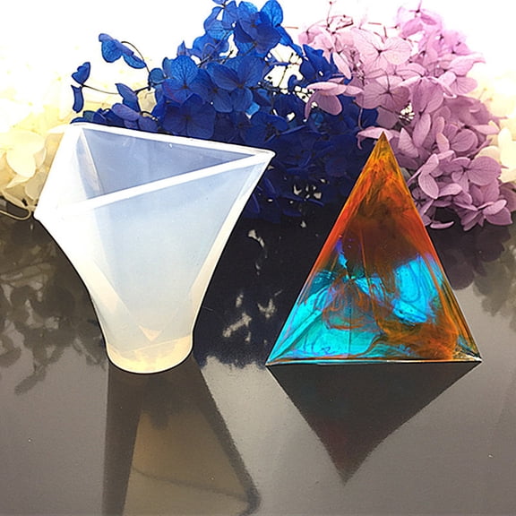 KONTONTY White Silicone Mold for Paperweight Crafting, Triangular Pyramid Shape, and Flexible, 1 Piece