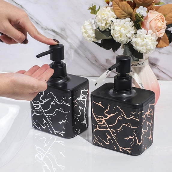 KOYPTL 18 Oz Premium Soap Dispenser with Stripes Refillable Hand Soap Dispenser for Bathroom Countertop & Kitchen Sink Thickened Plastic Modern Square Lotion Pump Bottle for Dish Soap Hand Soap(1pc)