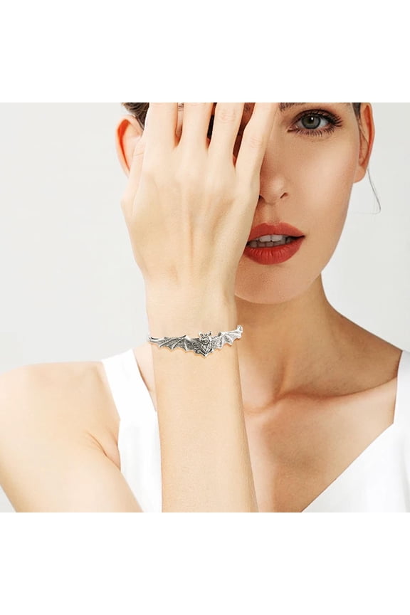 Bangles Bracelets Women Gothic Personality Creative Bat Bracelet Fashion Ladies Punk Retro Bracelet Accessories Couple Bracelet Bracelet Charms